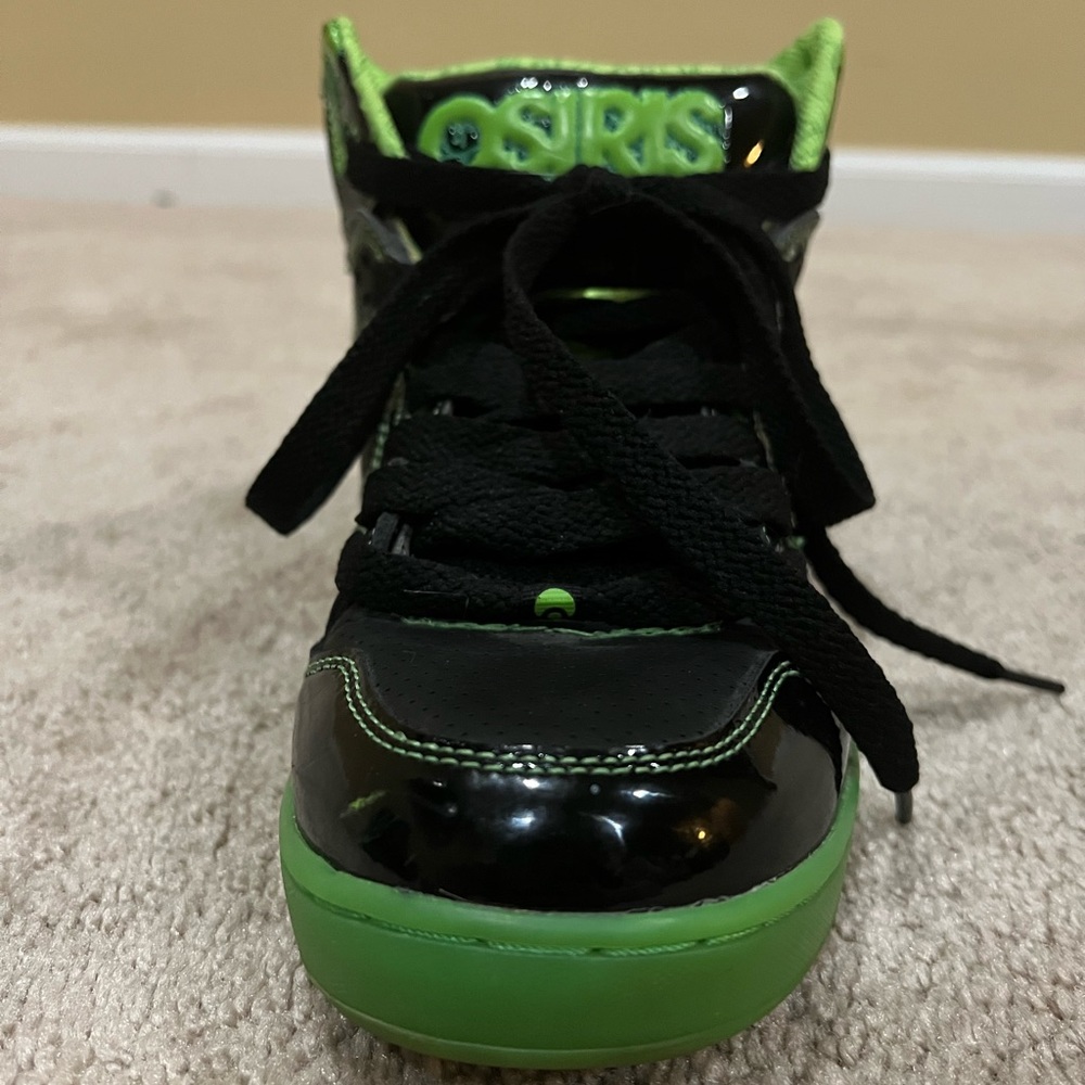 Osiris NYC 83 Green Slime Size 6